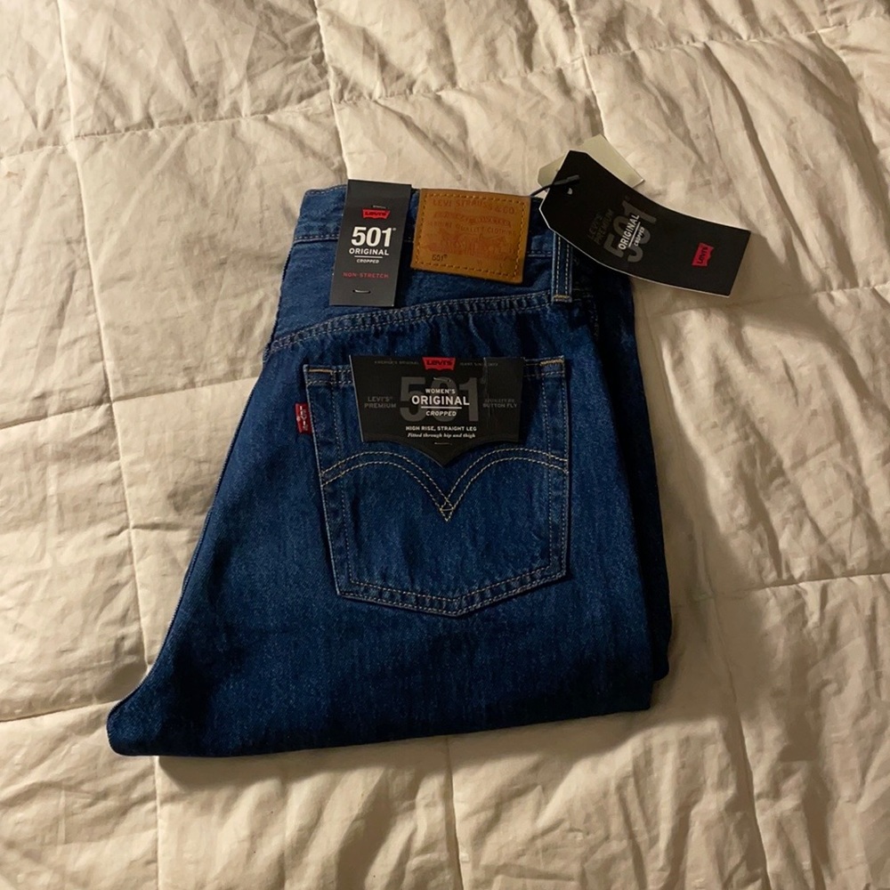 Levi 501 cropped non-stretch straight leg jeans